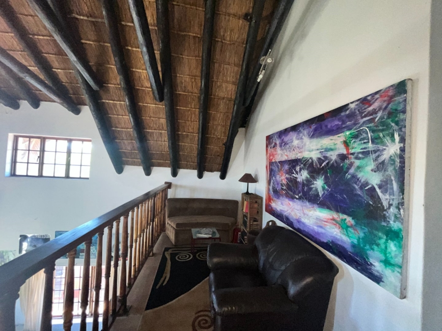 6 Bedroom Property for Sale in Ferreira Town Eastern Cape